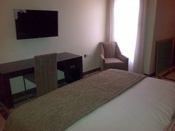 Quo Vadis Hotel Abuja Exterior foto